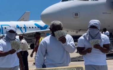 76 dollars pour les Haïtiens expulsés, un montant perçu comme une blague pour d'autre: est-ce vraiment suffisant pour recommencer ?