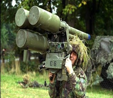 Soutien militaire crucial apporter par Donald Trump à Volodymyr Zelensky