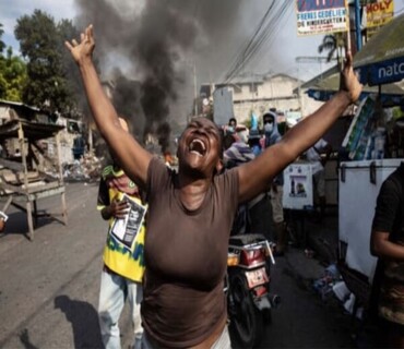Haïti à feu et à sang : Plus de 5 800 personnes déplacées par les affrontements sans fin entre gangs et forces de l’ordre