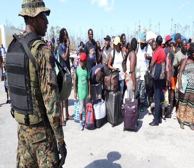 Rafle aérienne aux Bahamas : Le Département de l’Immigration aux Bahamas a procédé ce vendredi à l’expulsion des migrants haïtiens ,Combien de migrants haïtiens ont été expulsés ?