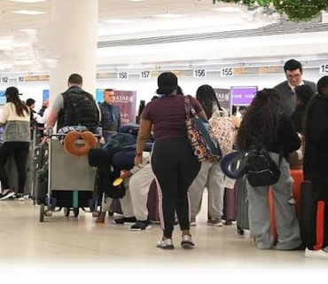 Suspension Inattendue: les États-Unis ont décidé de suspendre tous les dossiers de résidence des Haïtiens et d’autres